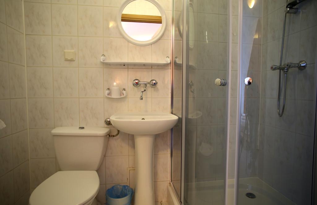 Bed and Breakfast Dw Sloneczna Zakopane Exterior foto
